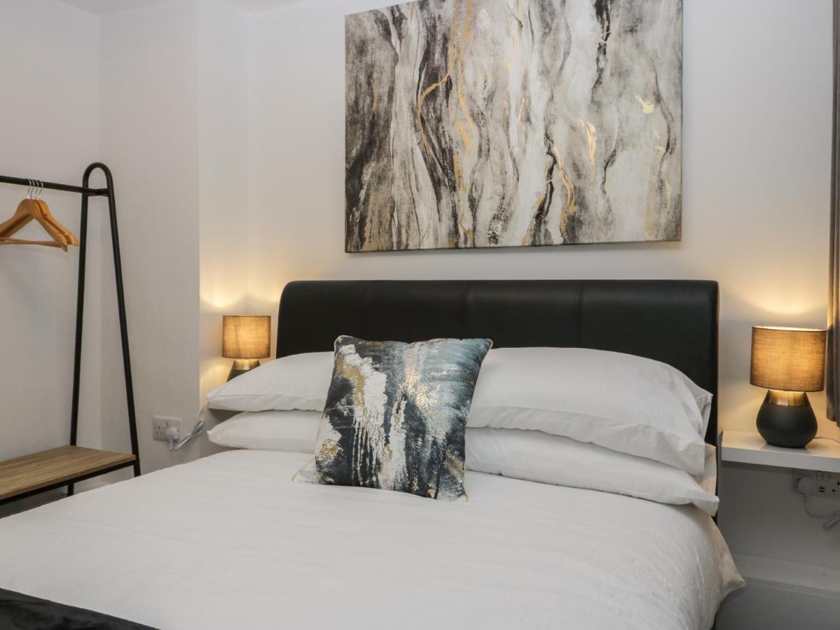 Eden On The Crescent Apartment Morecambe Ngoại thất bức ảnh